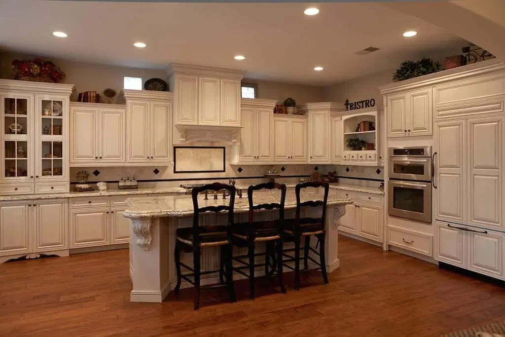 Kitchen cabinets in Anaheim Hills CA